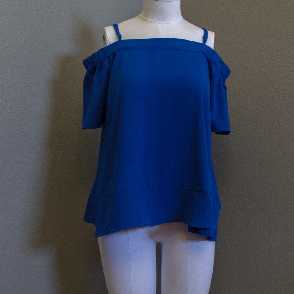 Off The Shoulder Top w/ Spaghetti Straps